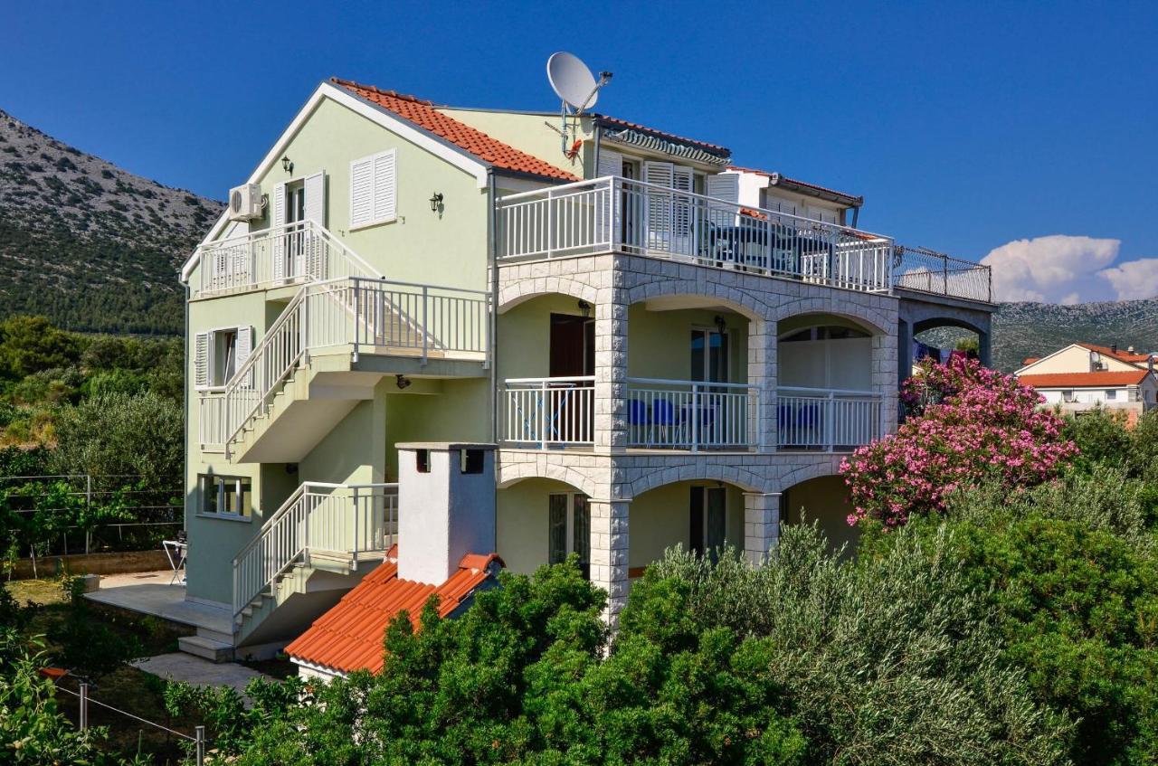 Holiday Apartments Zora Orebic Exterior photo